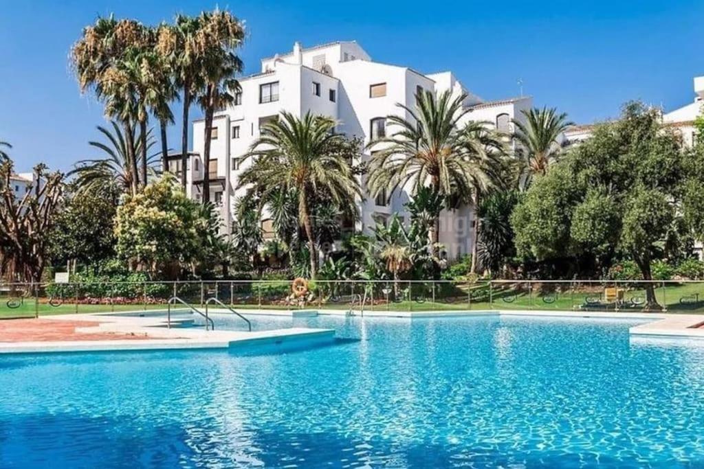 Caprichoso Apartamento En El Corazon De Puerto Banus Марбелья Экстерьер фото
